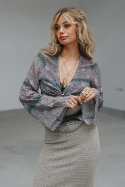 Aura wrap Blouse