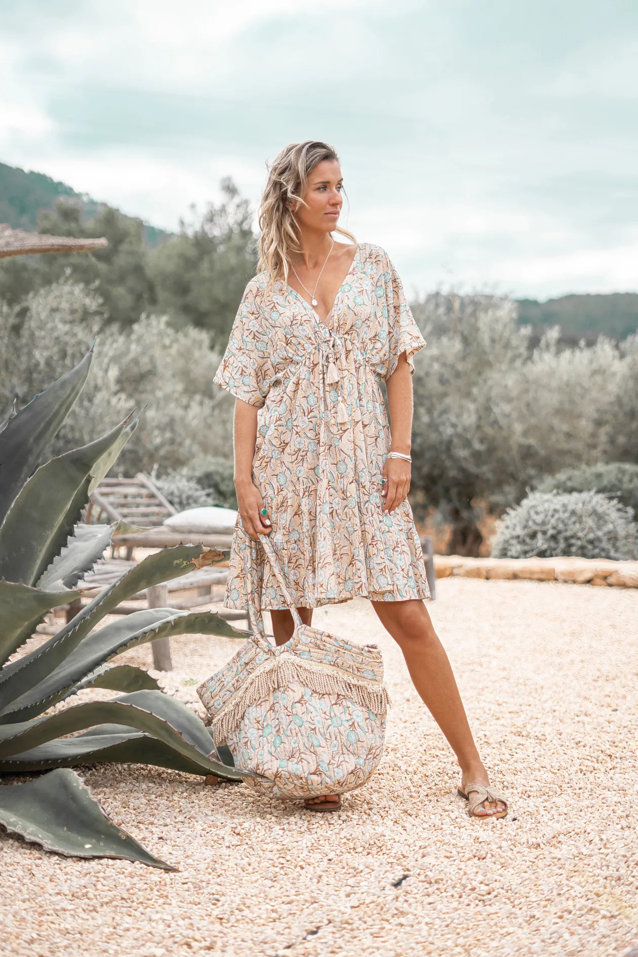 Bag Elvio Flower Sand