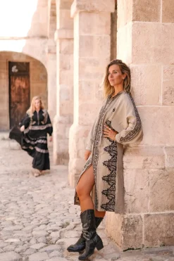 Dress Espanola Light Taupe