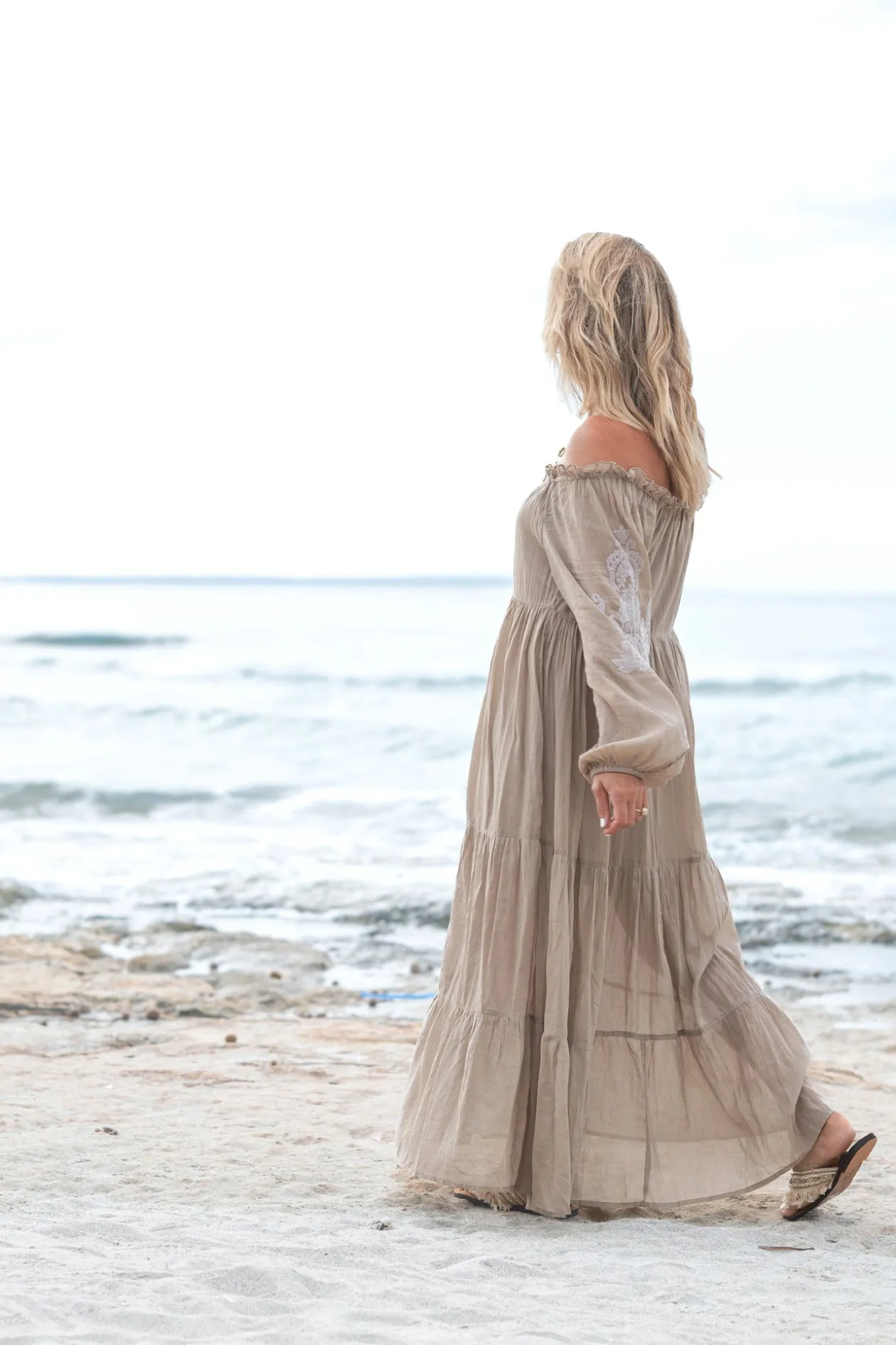 Dress Peralta Cuenca Light Taupe