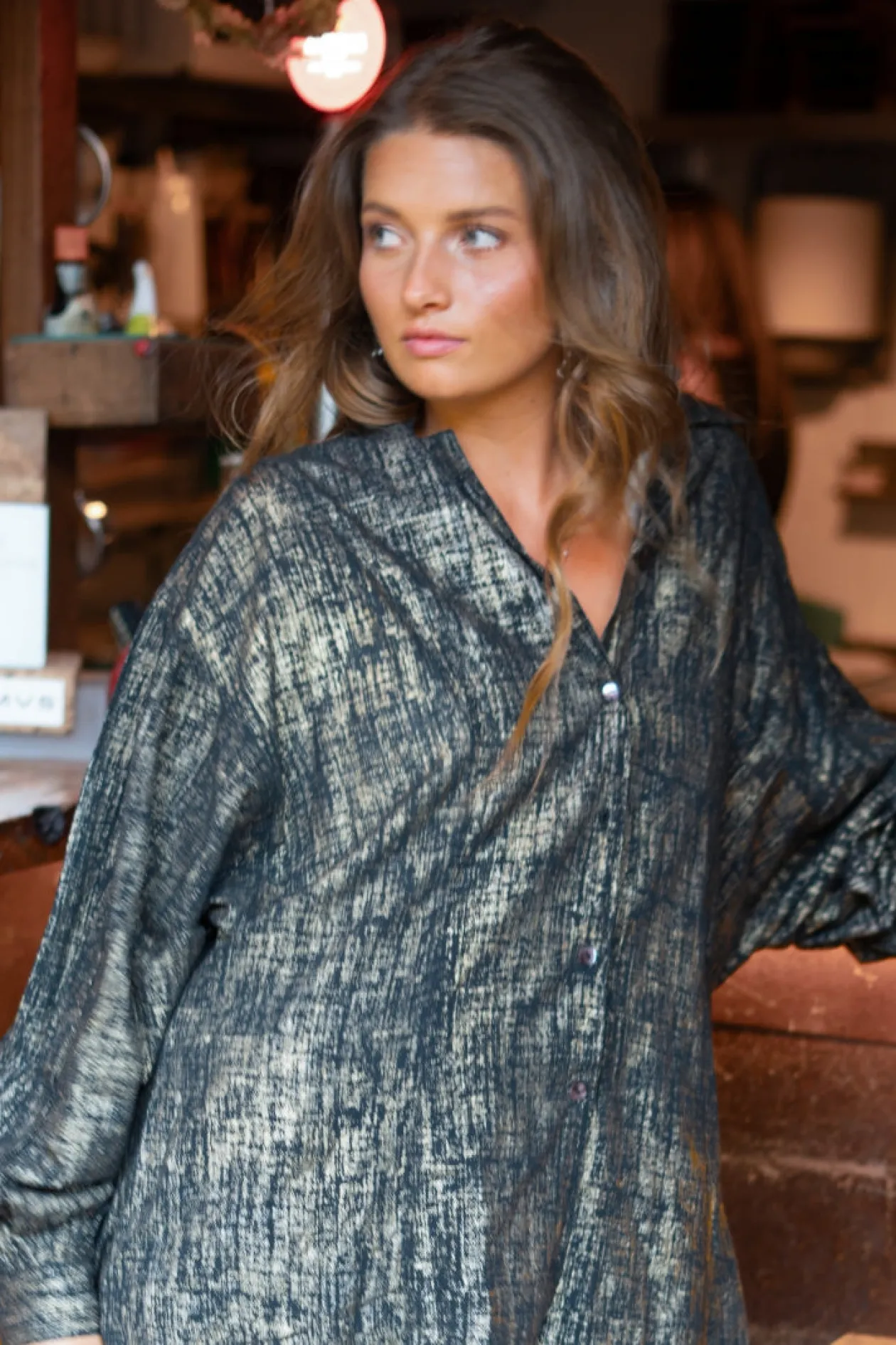 Long Blouse Sparkle Black Gold