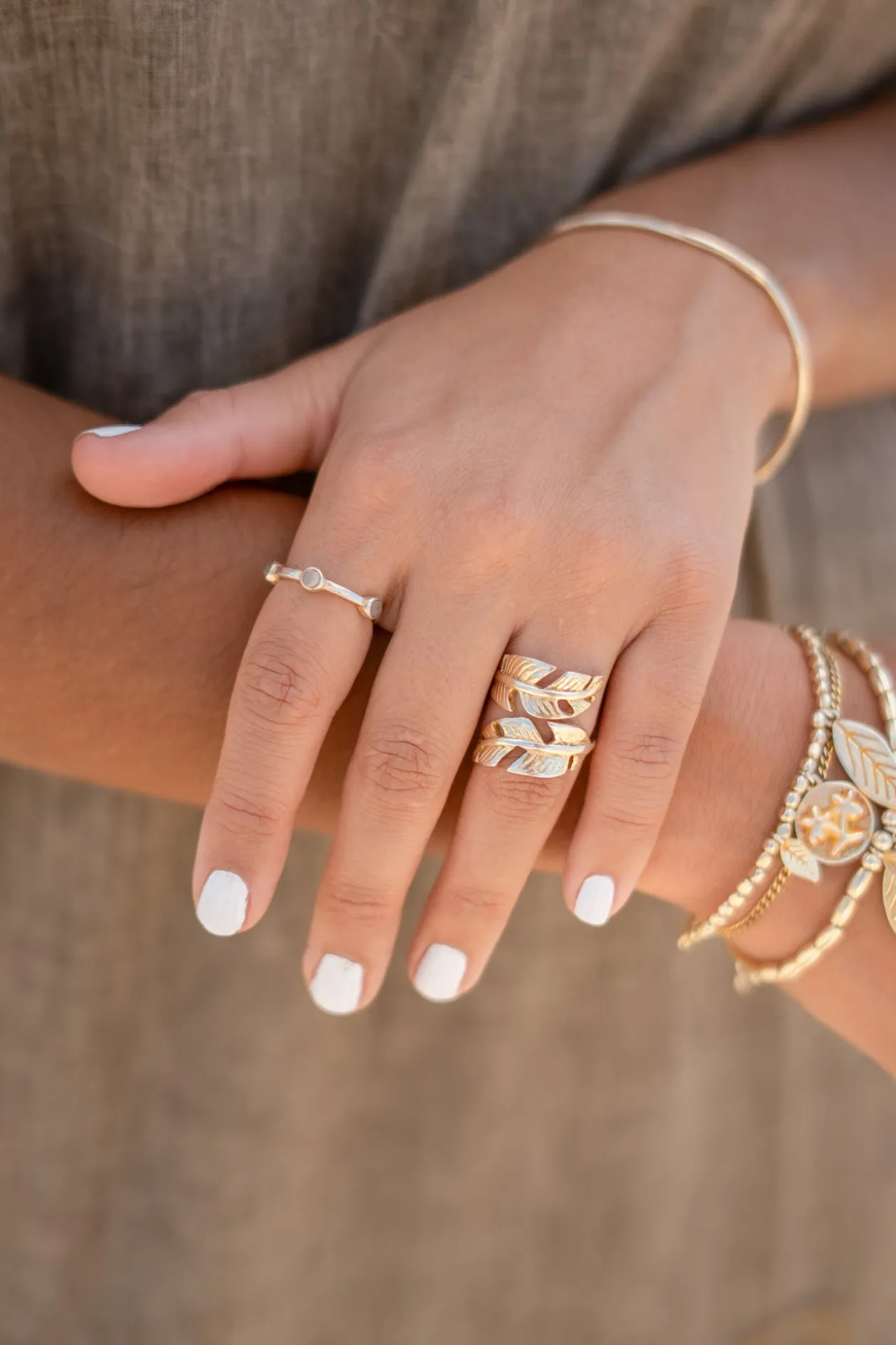 Ring Dots Silver White