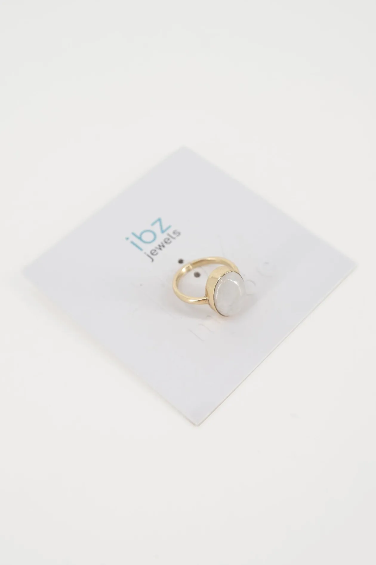 Ring Stone Gold White