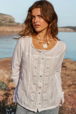 Short Blouse