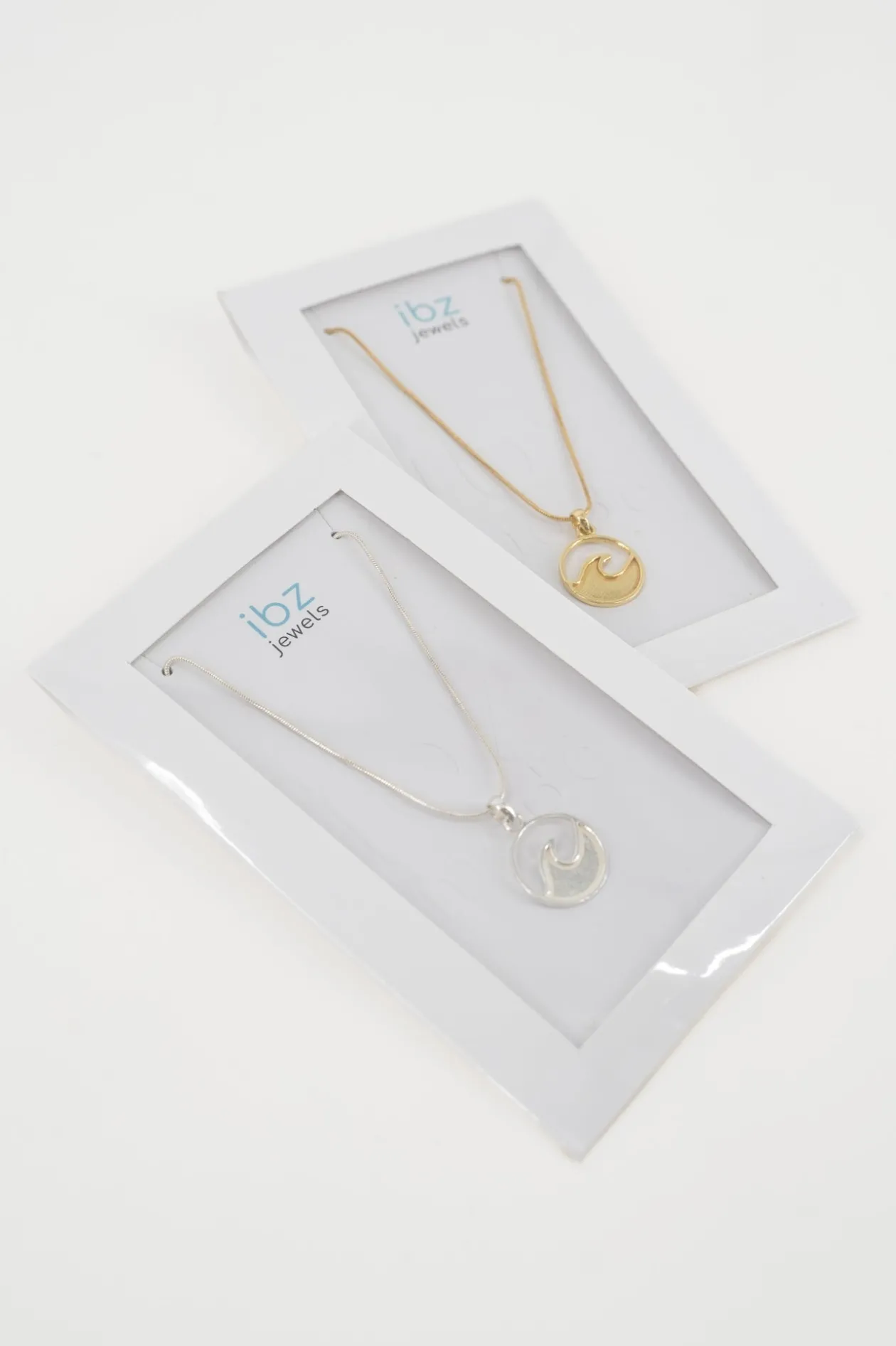 Wave Necklace Gold